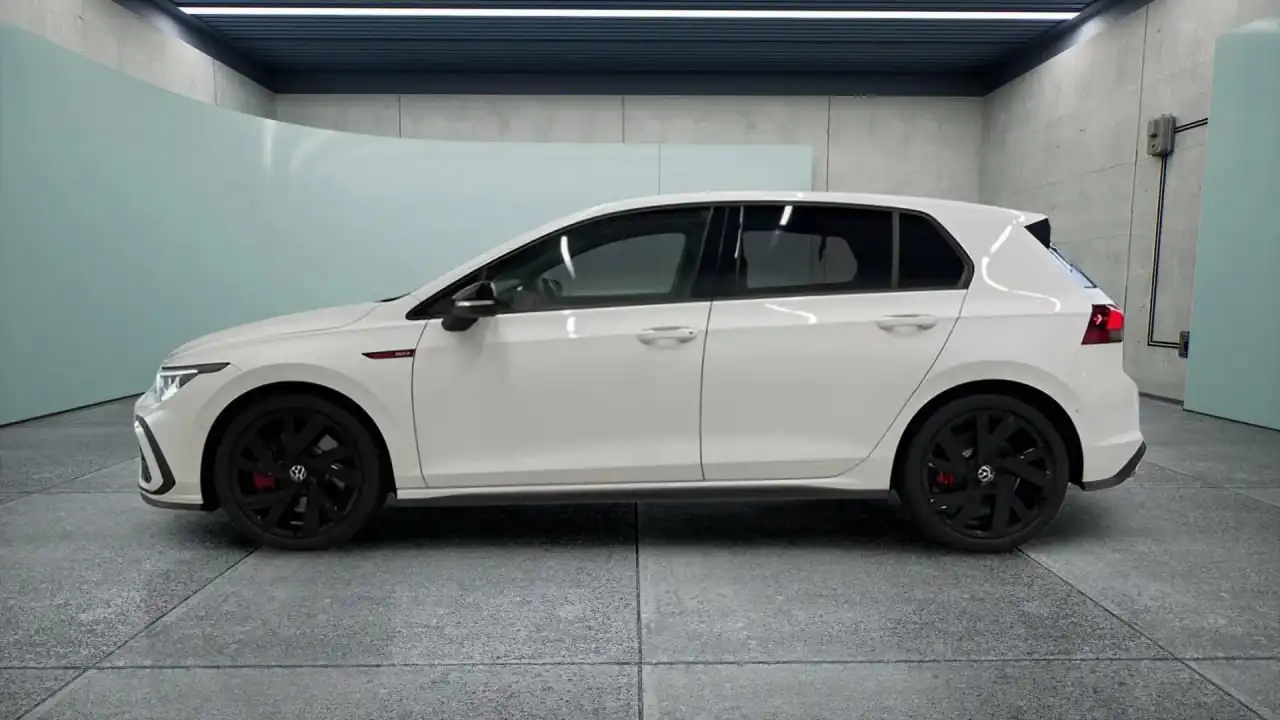 Volkswagen Golf 2022 с пробегом 24 000 км - Легковые автомобили (Авто) в Уфа