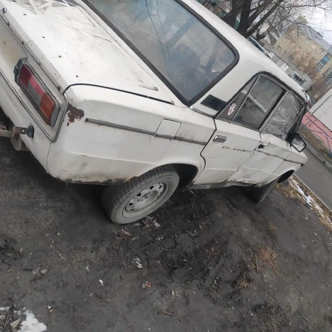 ВАЗ 2107 на ходу без номеров