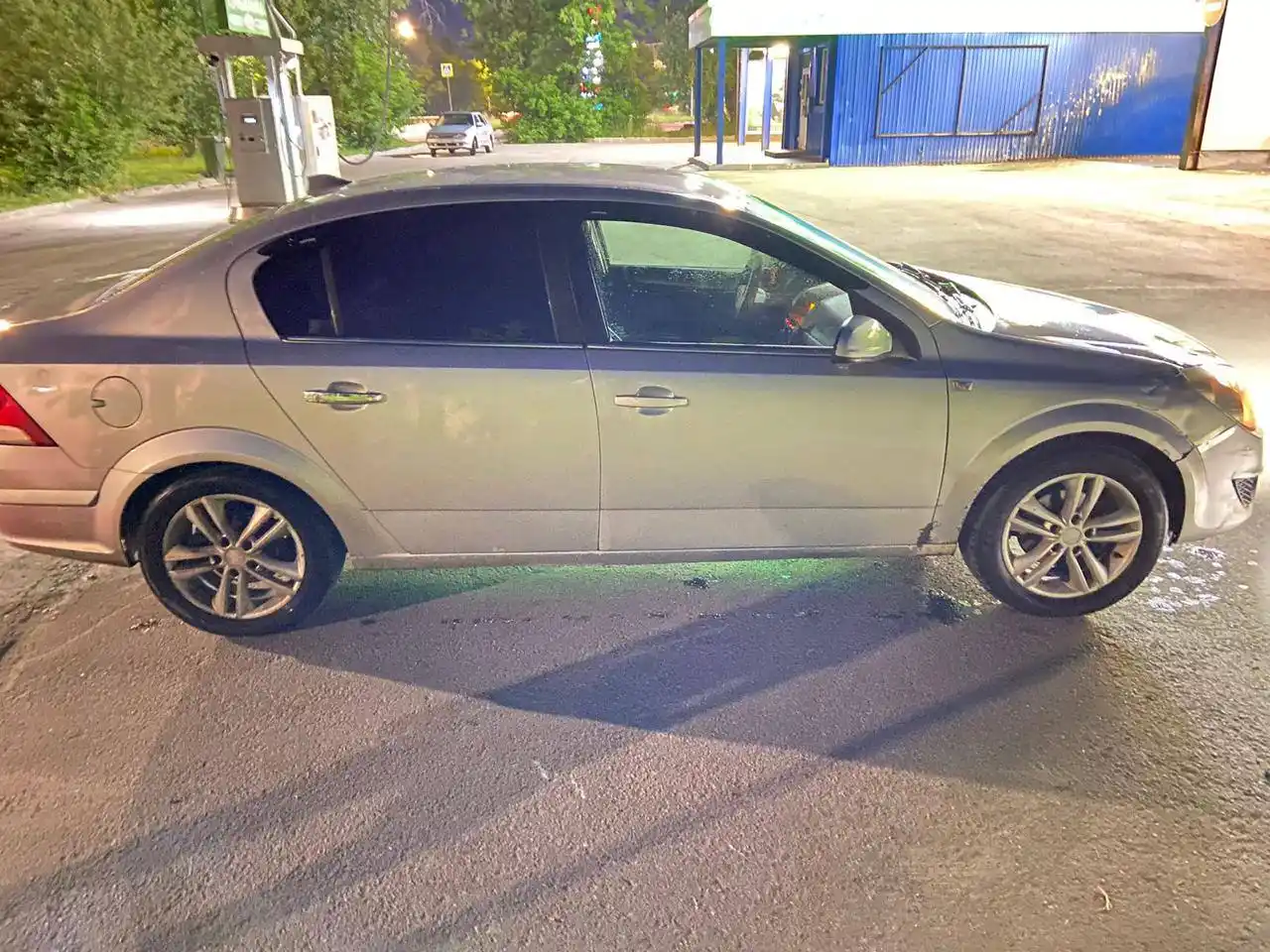 Опель астра Аш 2008 год