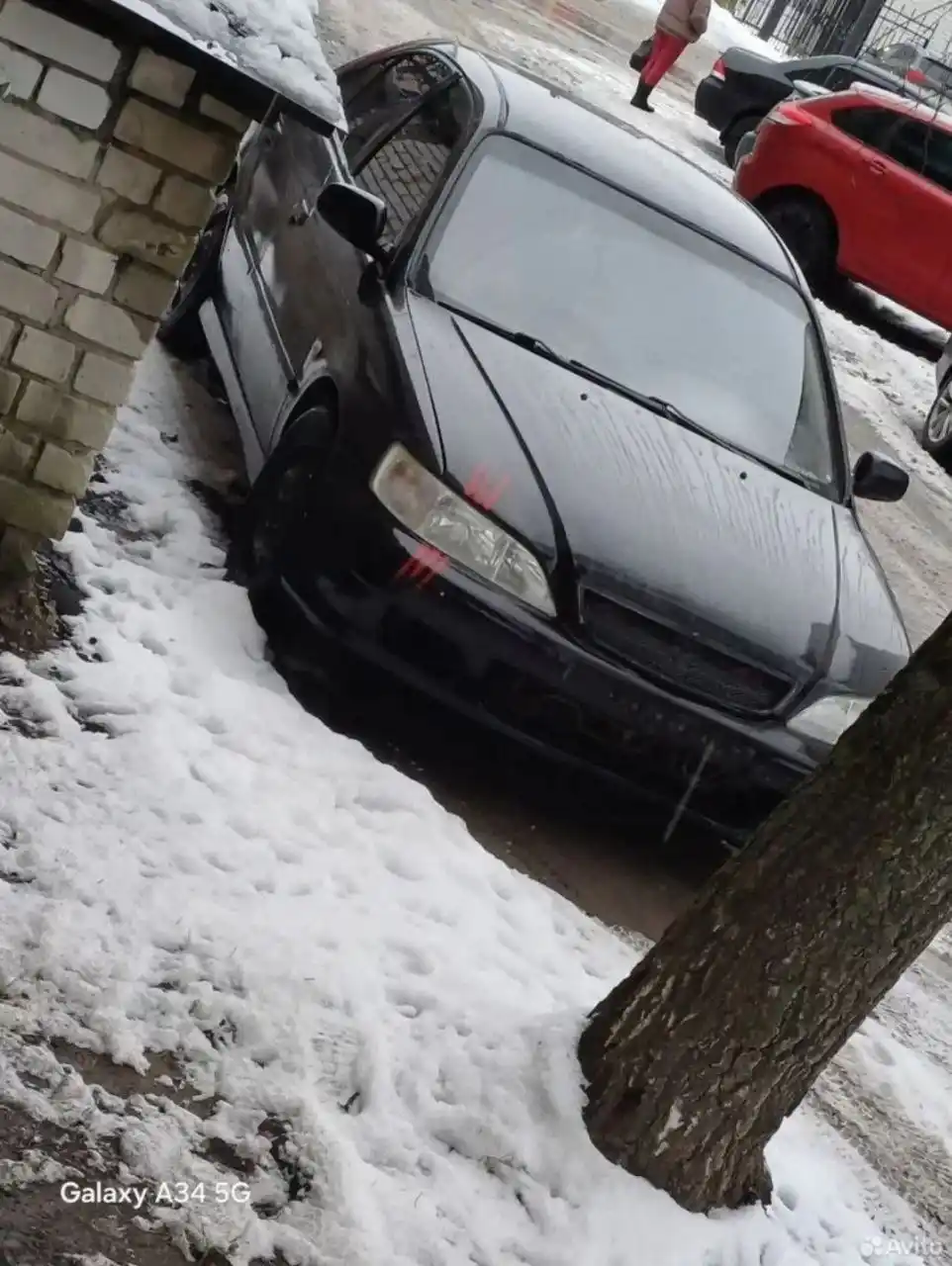 Автомобиль 1999 года