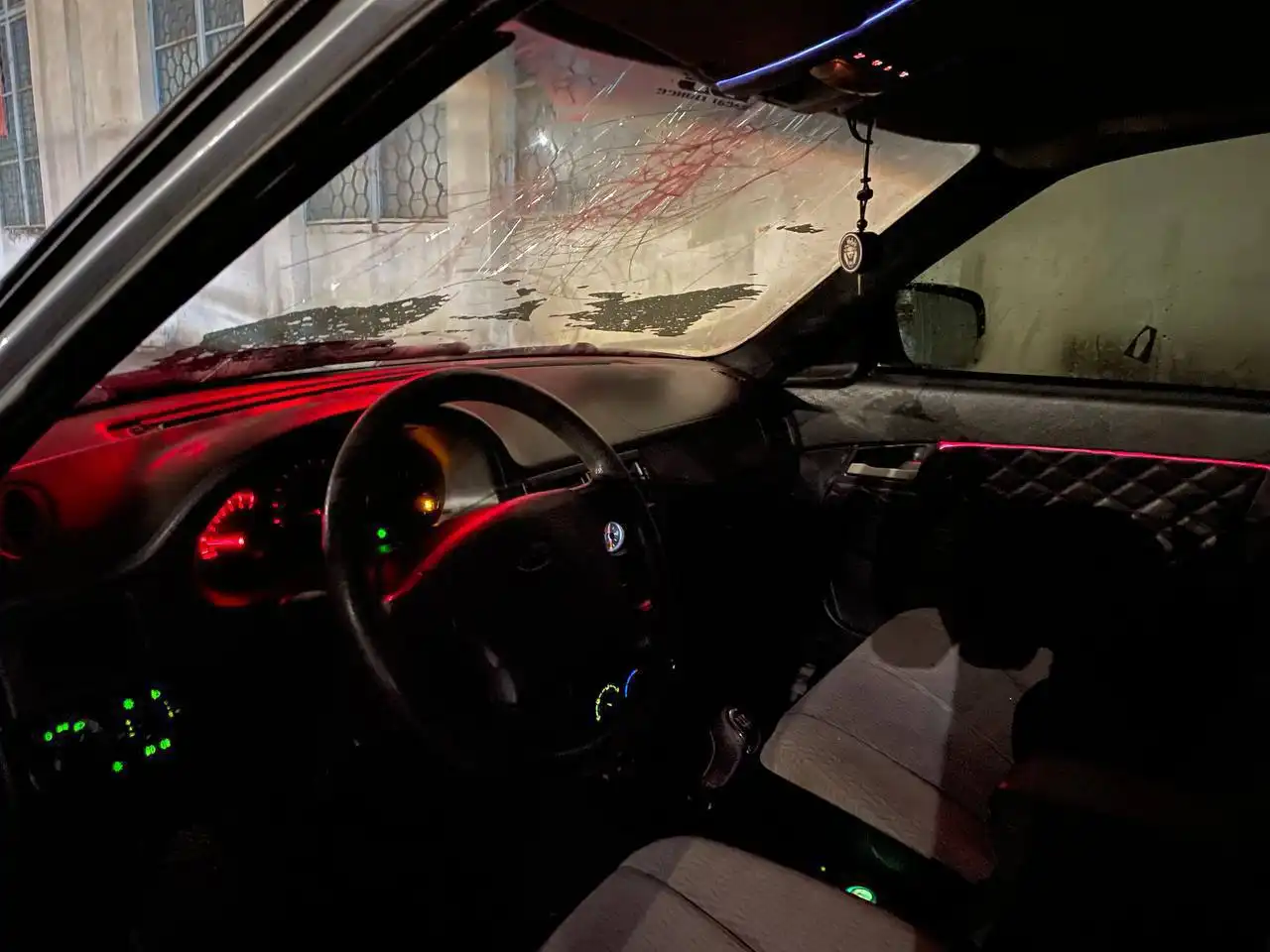 Продажа ВАЗ 2110 с приоринским салоном и ЭУР