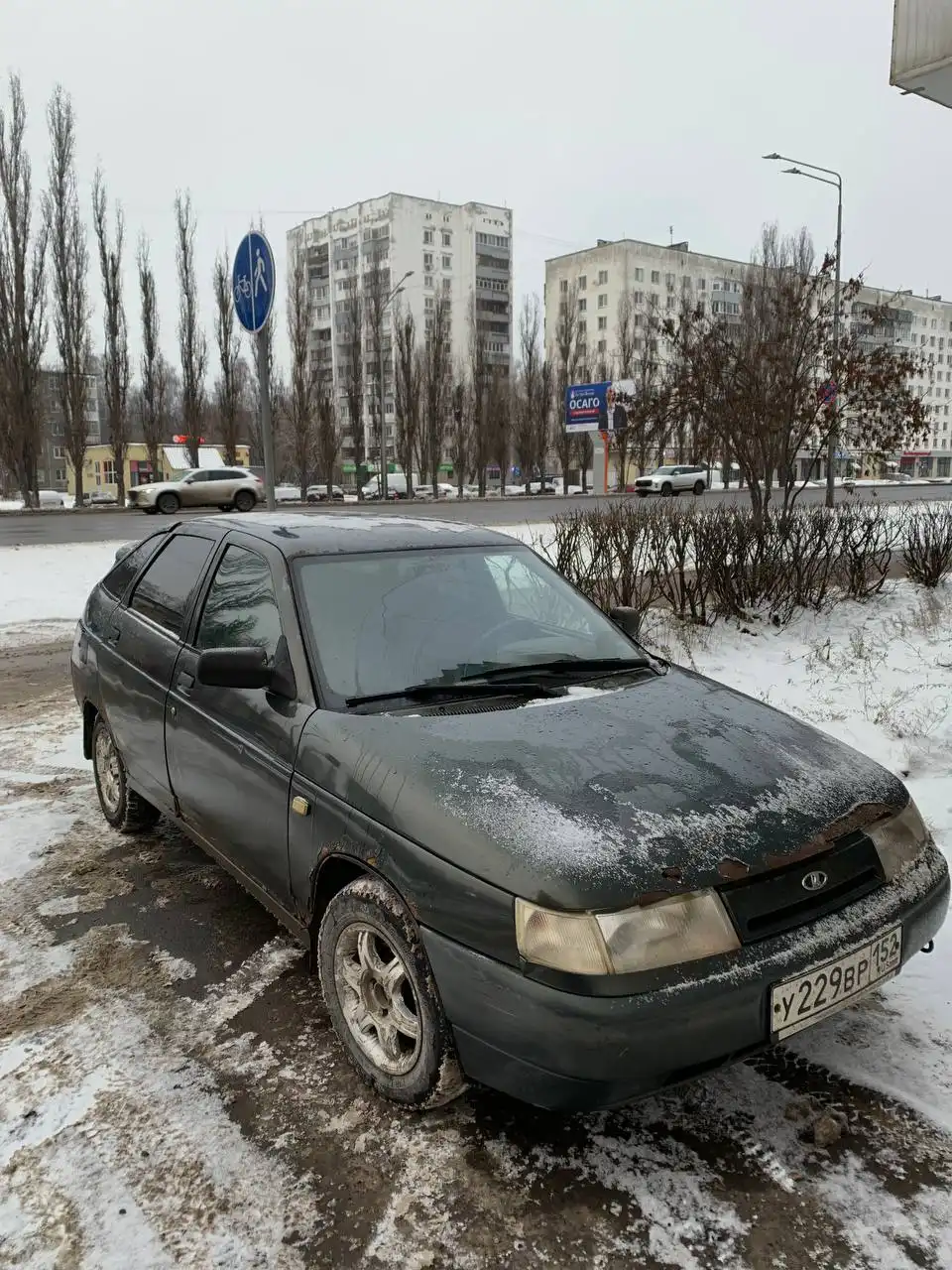 Автомобиль ВАЗ 2112 2005 года