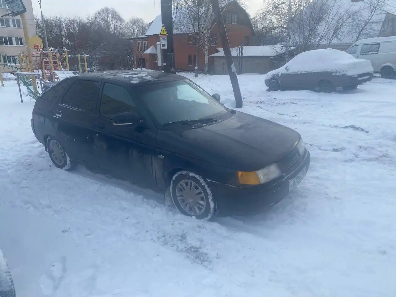 ВАЗ 2112 2006 года с двигателем 1.2 литра