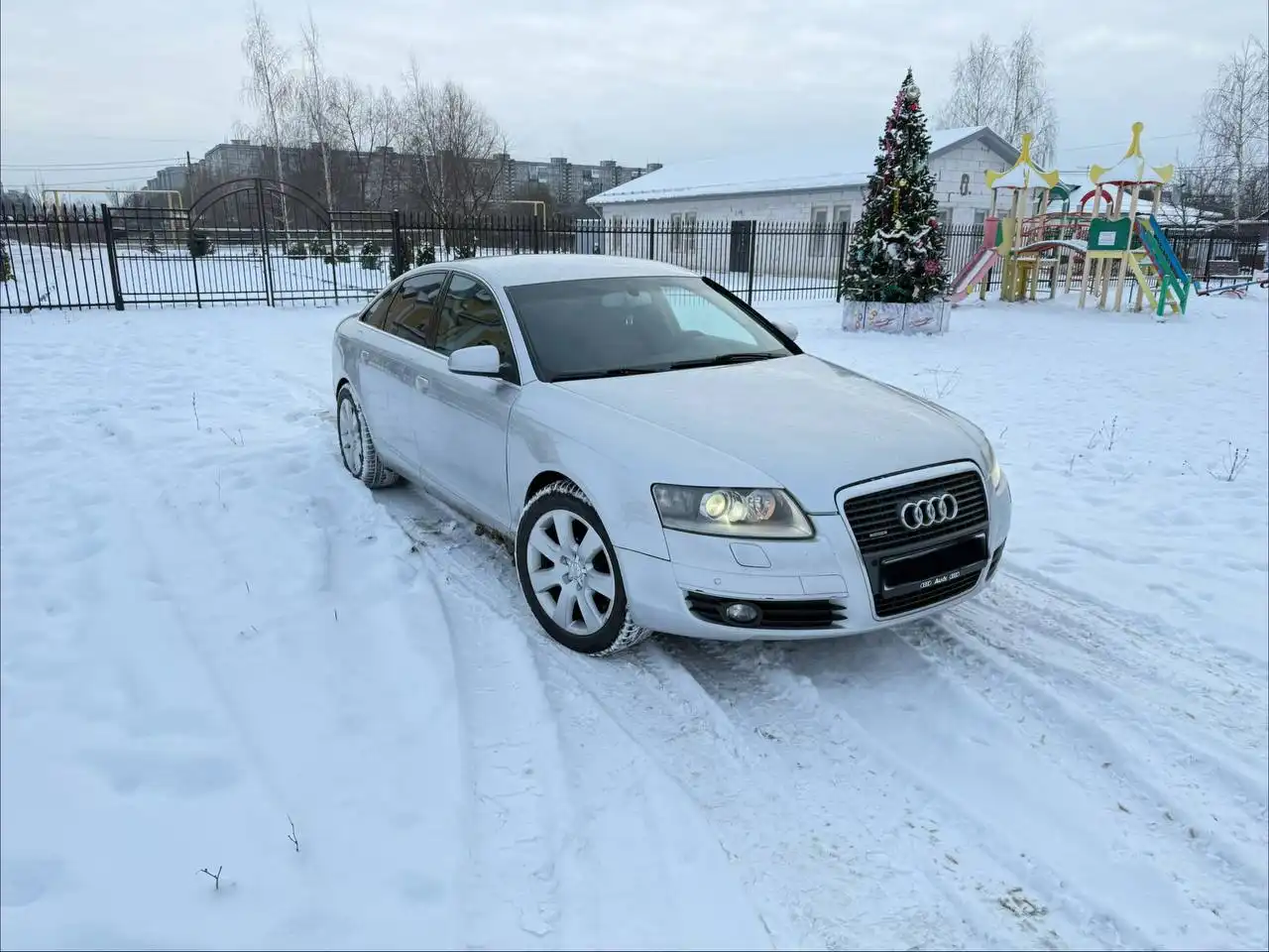 Продажа Audi A6 2006 года полный привод АКПП