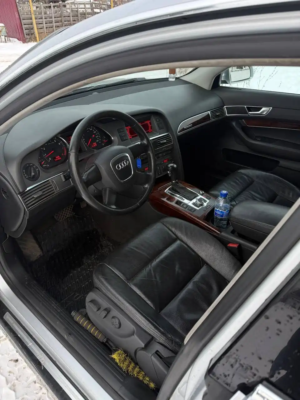 Продажа Audi A6 2006 года полный привод АКПП