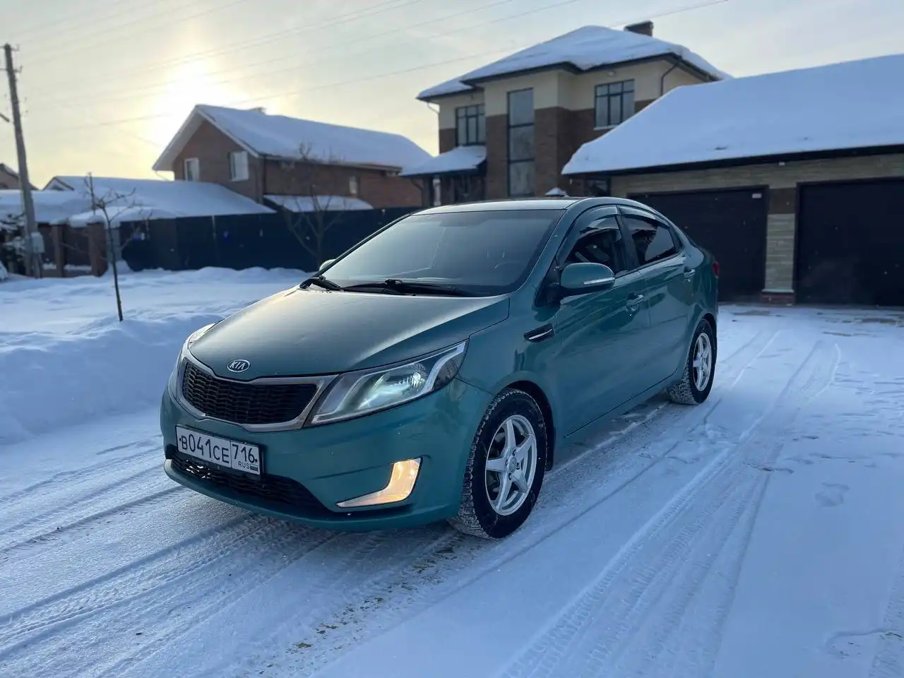 Продажа автомобиля Kia Rio 2012 года в Казани - Легковые автомобили (Авто) в Казань