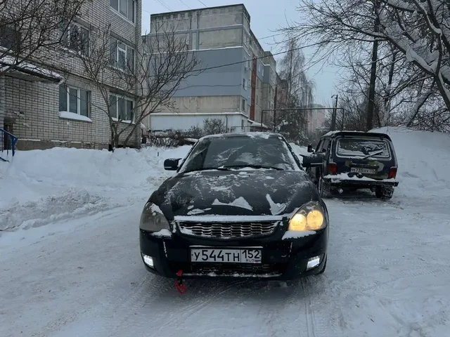 Продажа Лада Приора 2010 года с ГУР и 2 ESP - Легковые автомобили в Нижний Новгород