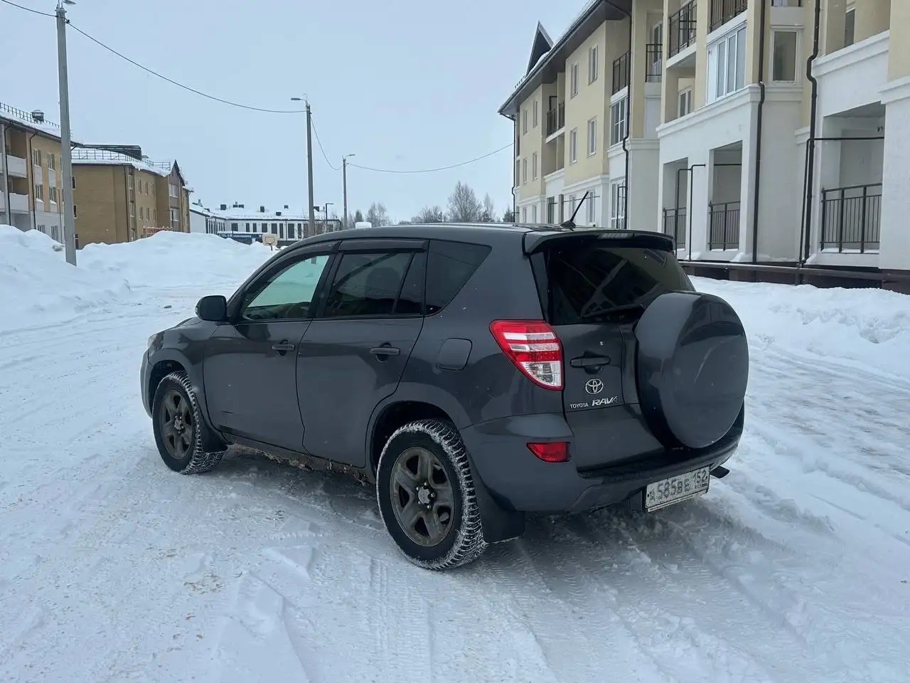 Автомобиль 2011 года с полным приводом - Авто в Нижний Новгород