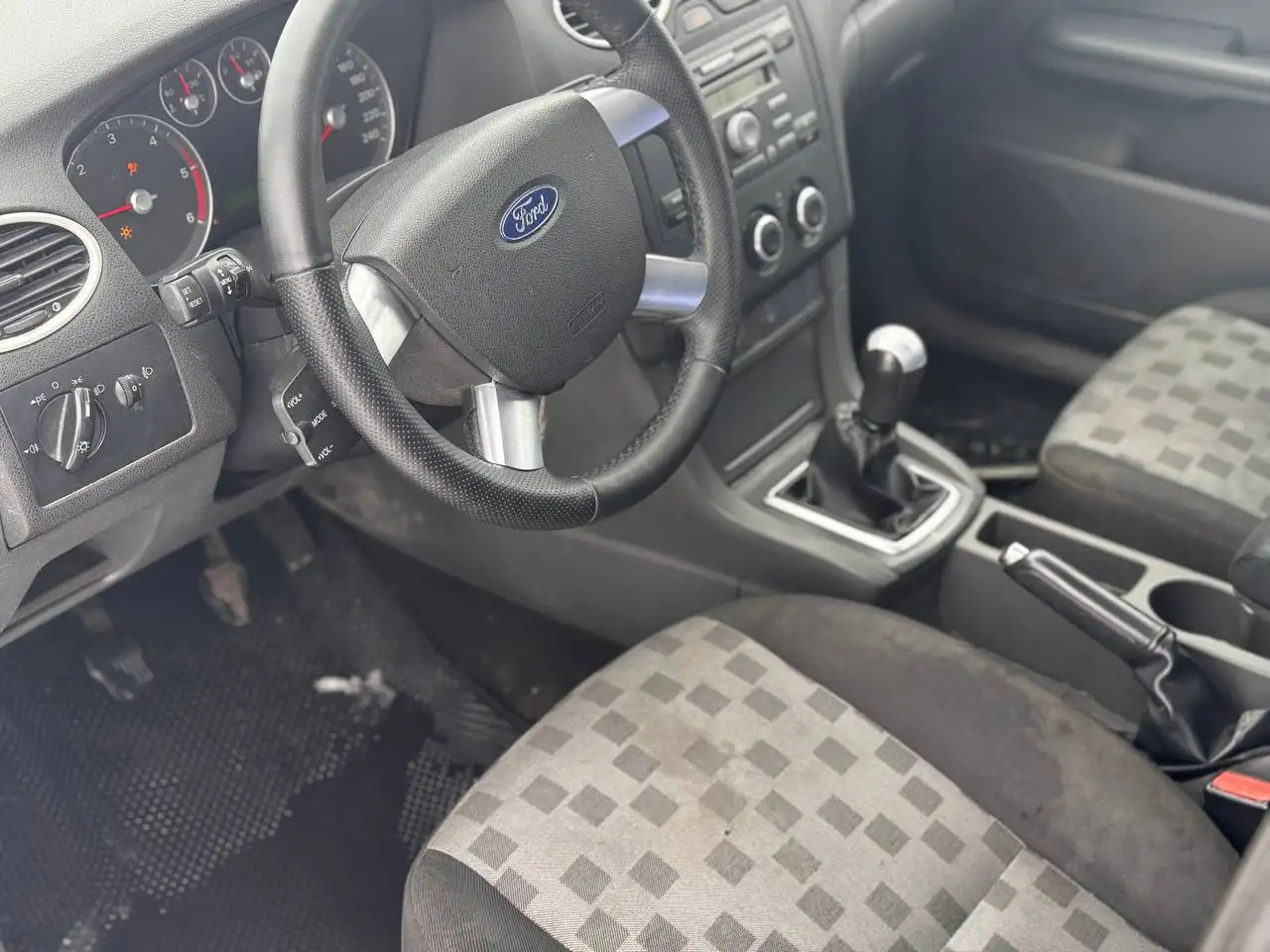 Ford Focus 2007 года в хорошем техническом состоянии - Авто в Нижний Новгород