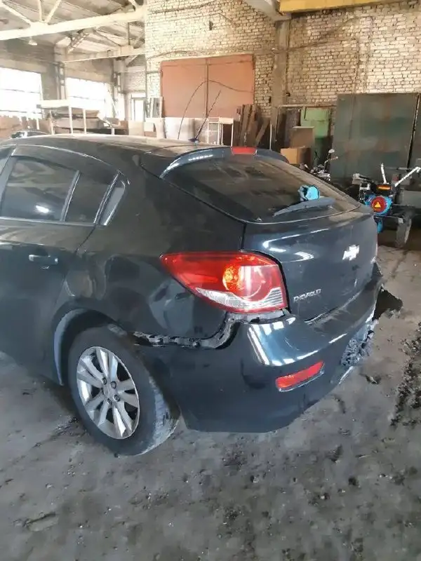 Продам Шевроле Круз L 2012 года 1.6 МТ - Легковые автомобили (Авто) в Нижний Новгород