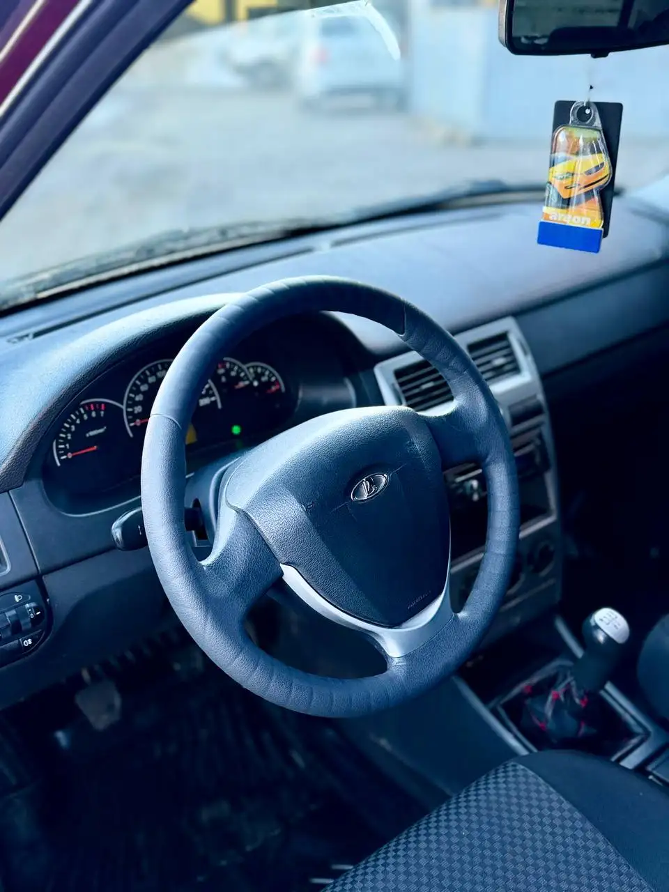 Продажа Lada Priora 2013 года - Легковые автомобили (Авто) в Нижний Новгород