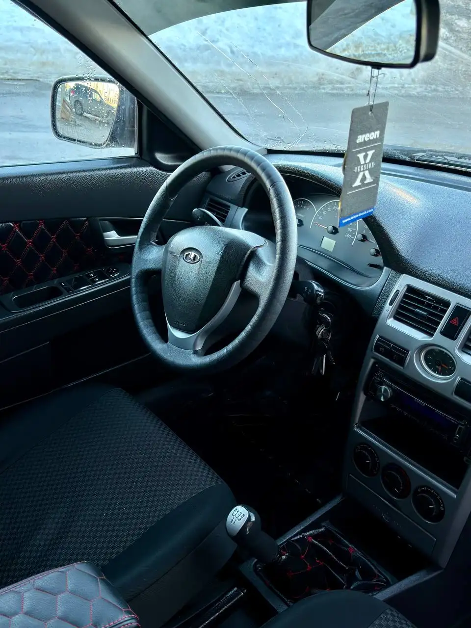 Продажа Lada Priora 2013 года - Легковые автомобили (Авто) в Нижний Новгород