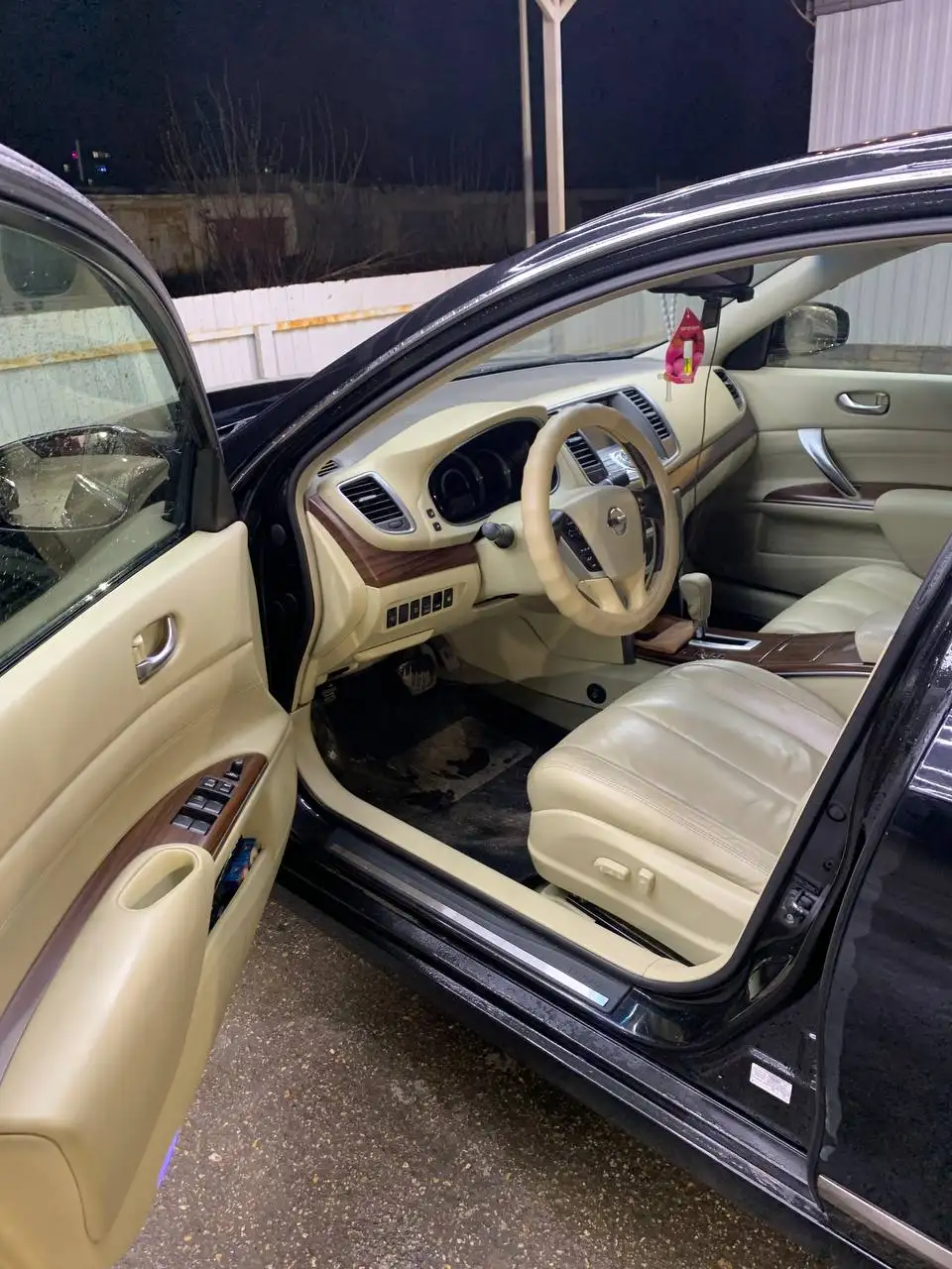 Продажа автомобиля Nissan Qashqai 2011 года с полным приводом - Авто в Нижний Новгород