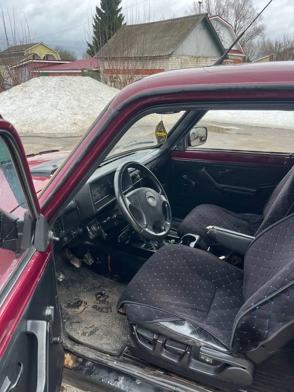 Продажа автомобиля Нива 2000 года - Внедорожники (Авто) в Павлово