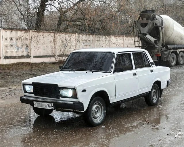 ВАЗ 2107 2008г - Легковой автомобиль в Нижний Новгород