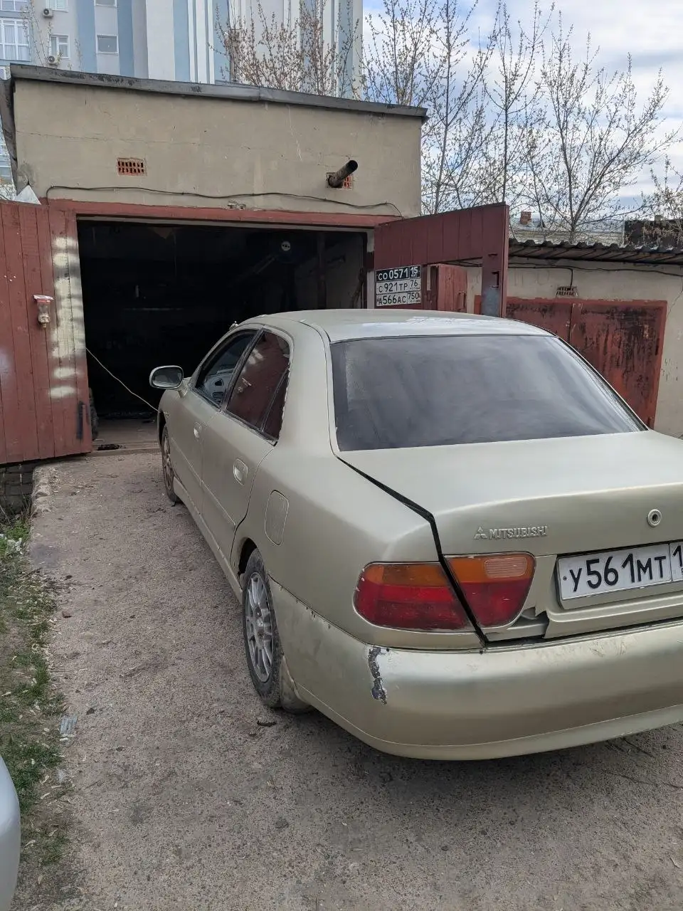 Продам Mitsubishi Carisma 1998 - Легковые автомобили (Авто) в Дзержинск