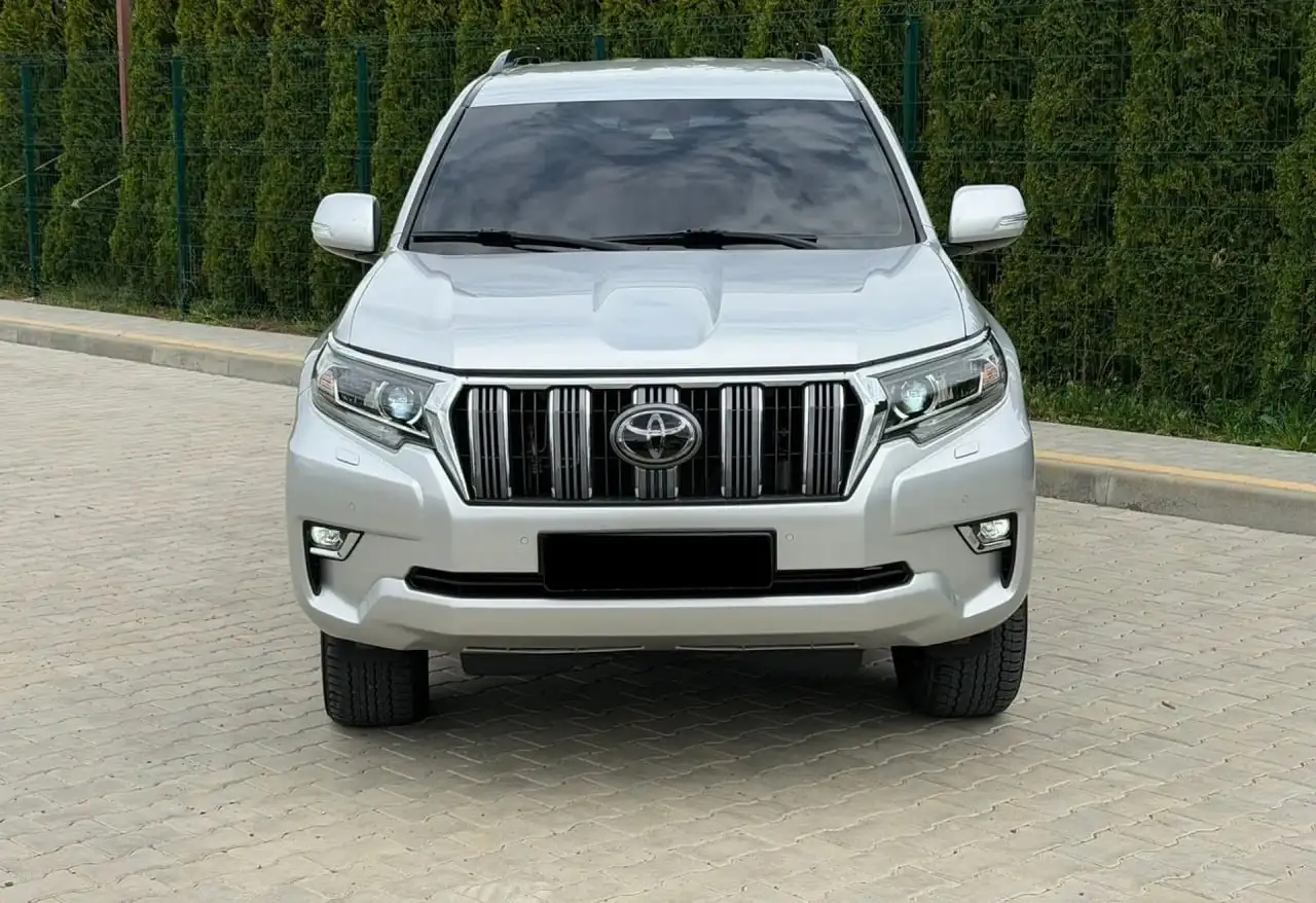 Toyota Land Cruiser Prado 2018 - Джип, внедорожник (Авто) в Нижний Новгород