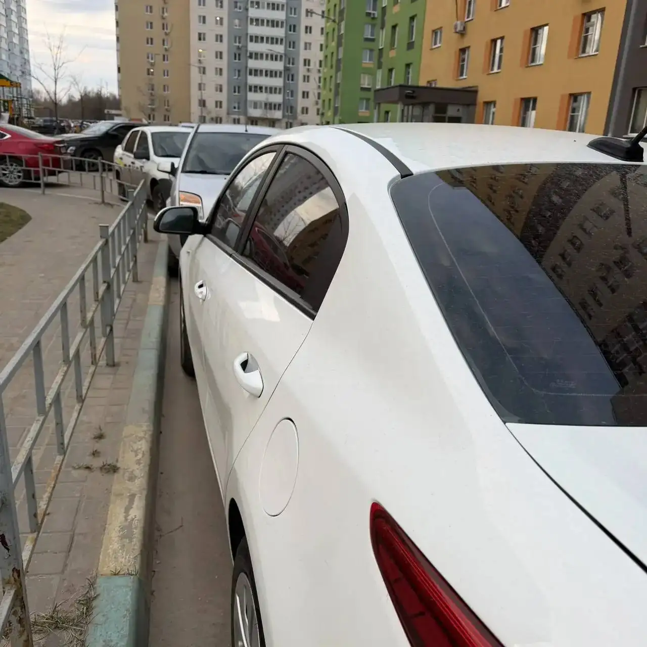 Kia Rio 1.4 AT 2017 - Авто в Нижний Новгород