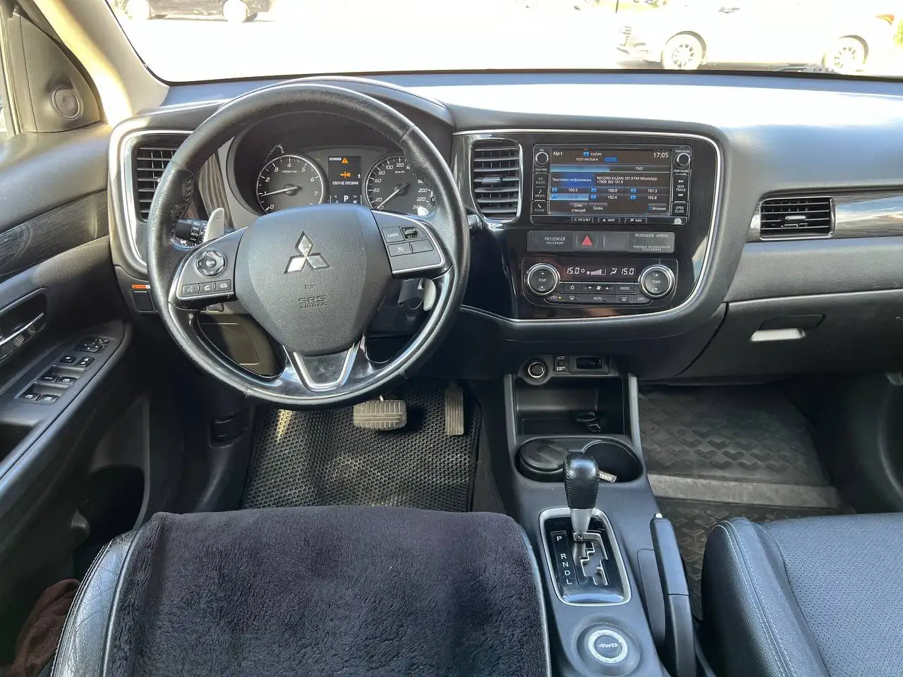 Mitsubishi Outlander 2016 2.4 AWD - Легковые автомобили (Авто) в Нижний Новгород