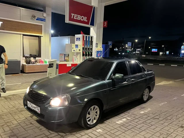 Lada Priora 2011 года на полном ходу - Легковые автомобили в Нижний Новгород