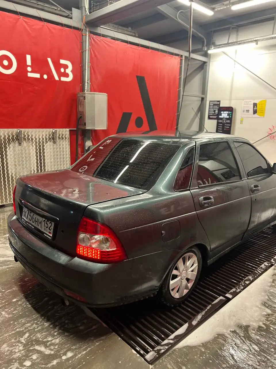 Lada Priora 2011 года на полном ходу - Легковые автомобили (Авто) в Нижний Новгород