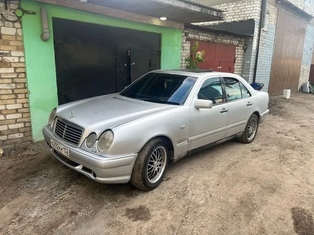 Продам ВАЗ 2107 2.4 на механике - Модели Mercedes-Benz в Нижний Новгород