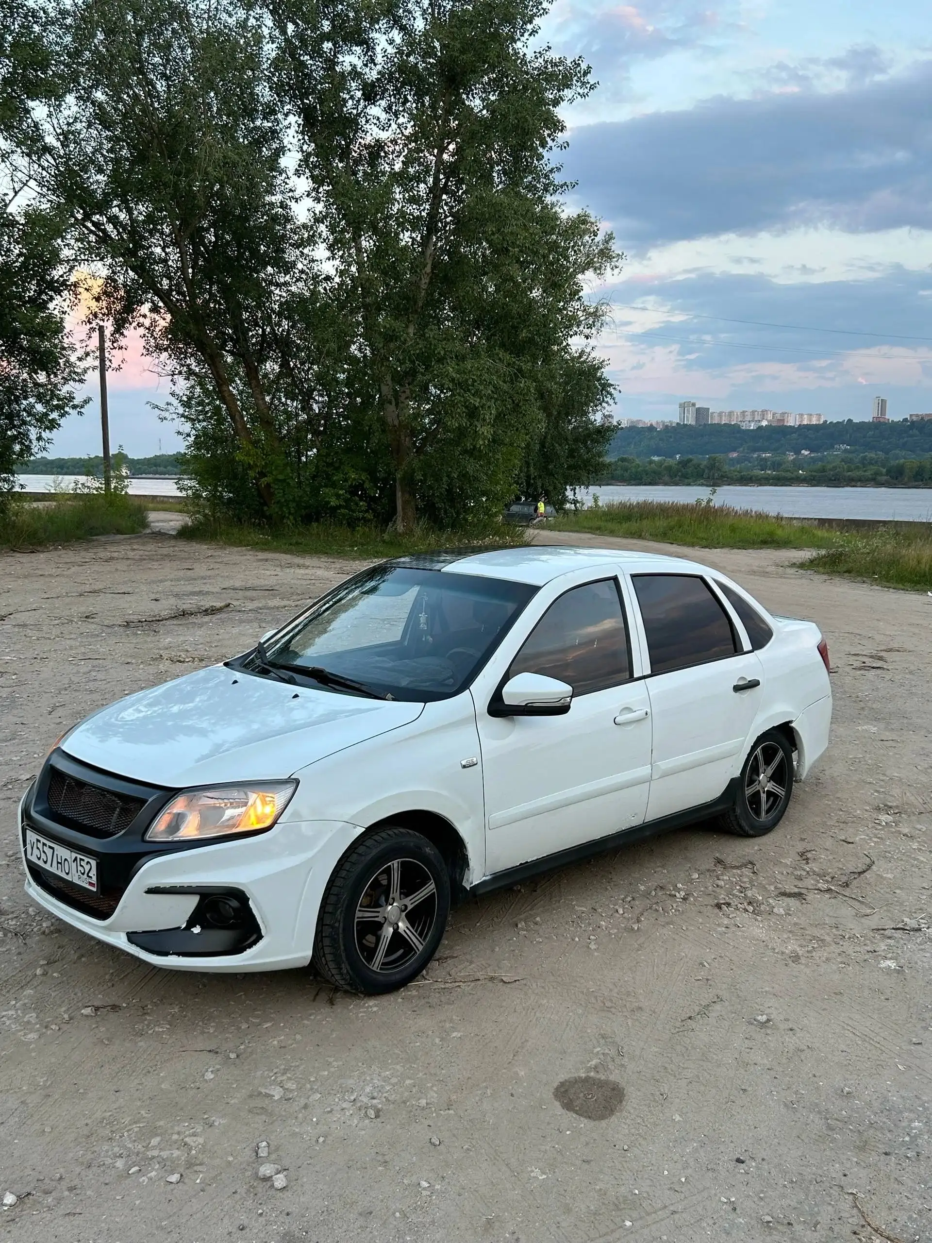 Лада Гранта 2013 года - Авто в Нижний Новгород