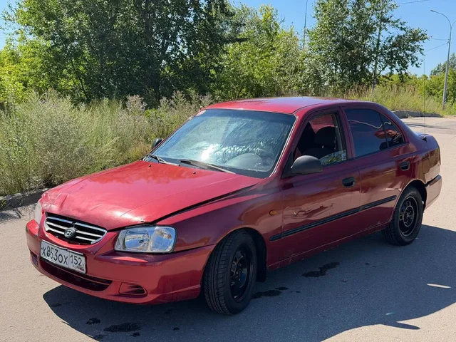 Хендай Акцент 2006 года в отличном состоянии - Автоаксессуары в Дзержинск
