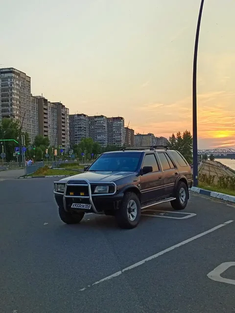 Продажа Опель Фронтера А 1996 - Диски и шины в Нижний Новгород