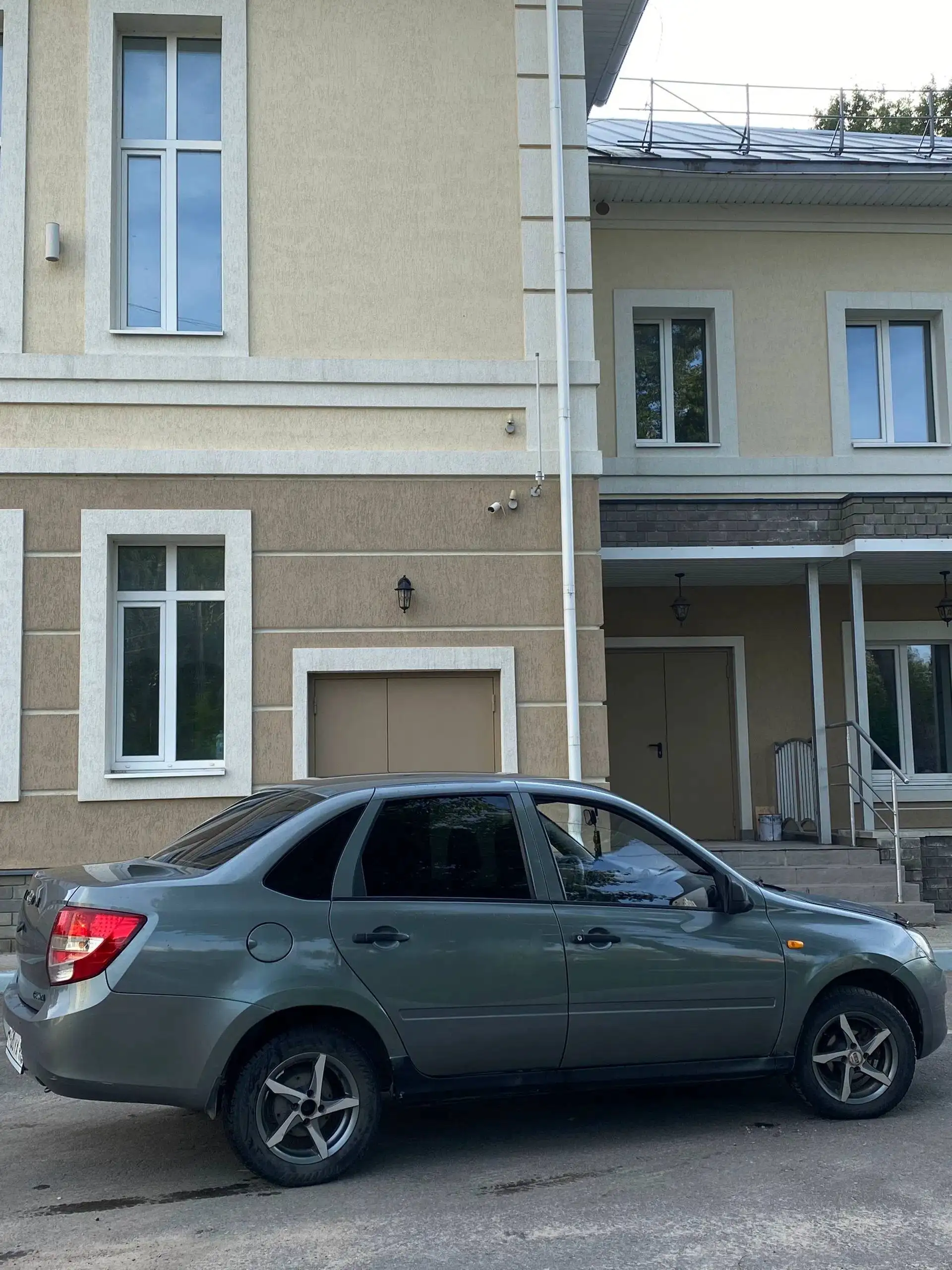 Продажа Lada Granta 2012 года - Авто в Нижний Новгород