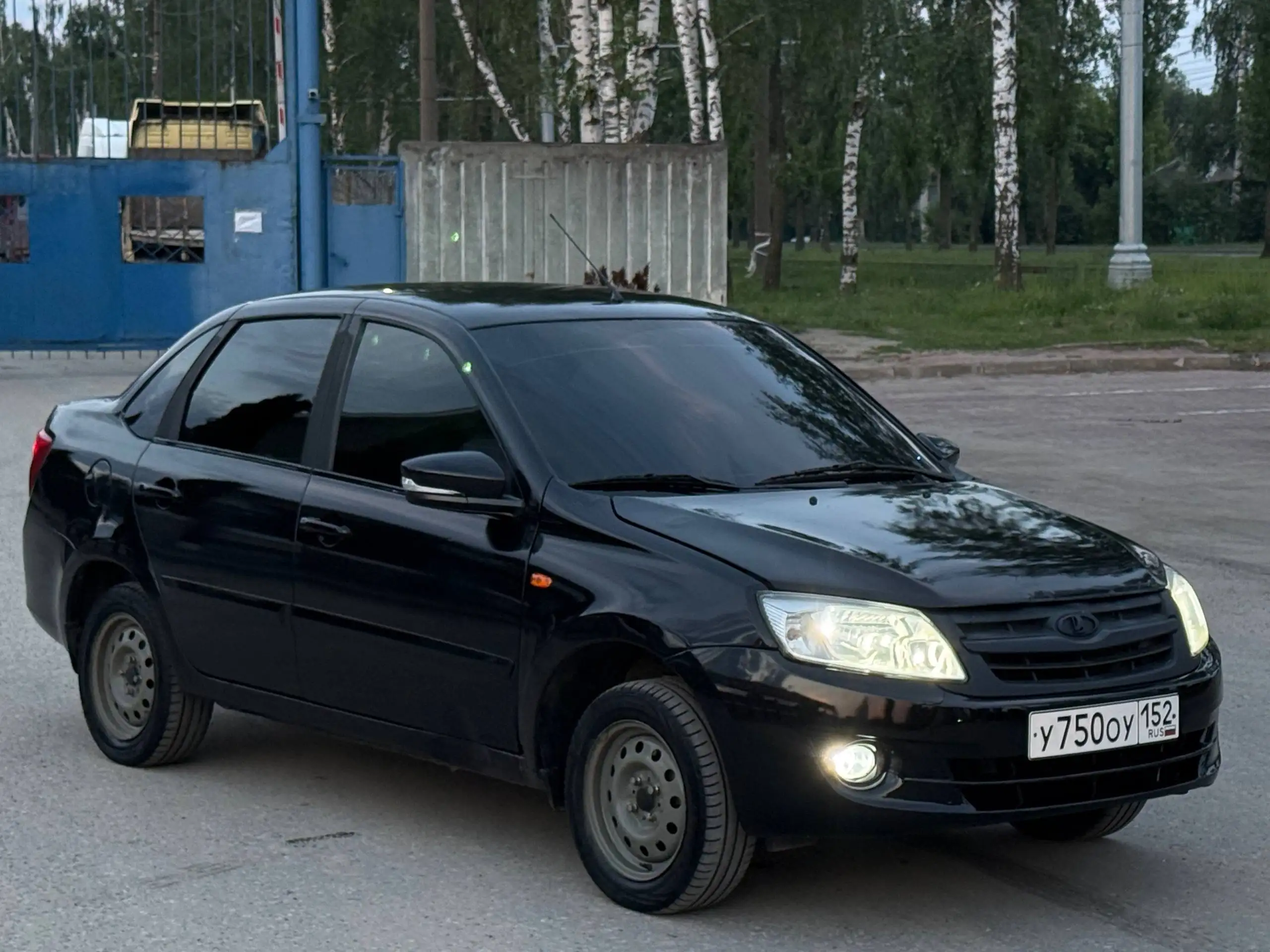Lada Granta 2013 в максимальной комплектации - Легковые автомобили (Авто) в Нижний Новгород