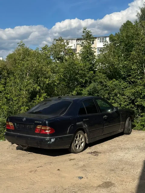 Mercedes-Benz E200 W210 1998 года в Нижнем Новгороде - Легковые автомобили в Нижний Новгород