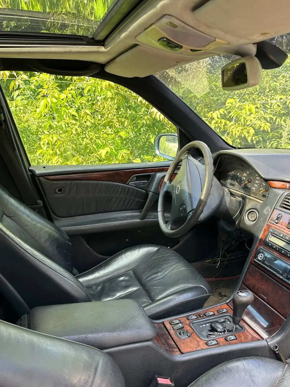 Mercedes-Benz E200 W210 1998 года в Нижнем Новгороде - Легковые автомобили (Авто) в Нижний Новгород