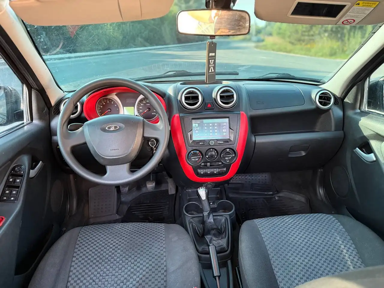Продам Гранту 2013 Люкс - Легковые автомобили (Авто) в Нижний Новгород