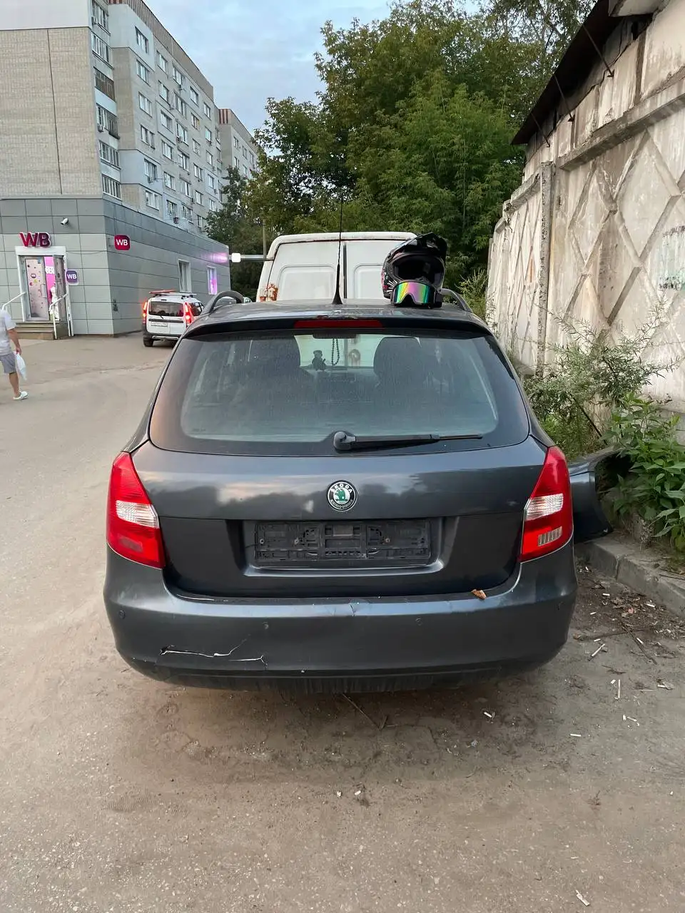 Шкода Фабия 2011 года после ДТП - Легковые автомобили (Авто) в Нижний Новгород