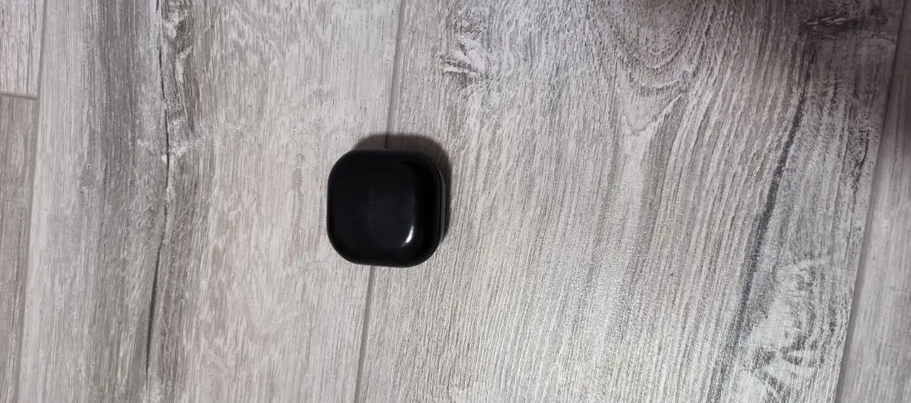 Samsung Galaxy Buds Live оригинальные - Наушники (Электроника) в Ижевск