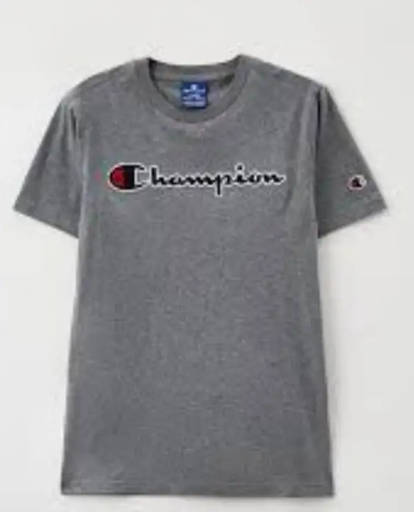 Продам легитную футболку чемпион Серова цвета размер М - Одежда в Ижевск