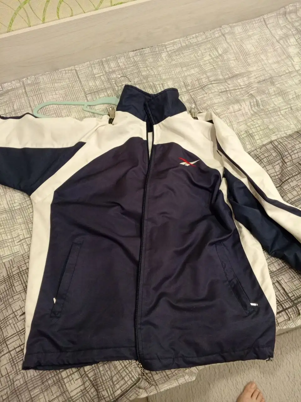 Продажа легких курток Adidas и Reebok - Верхняя одежда (Одежда) в Ижевск