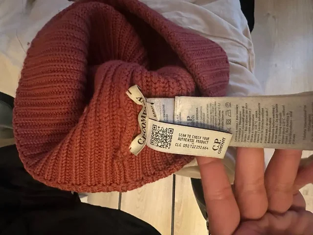 Шапка CP Company - Аксессуары в Ижевск