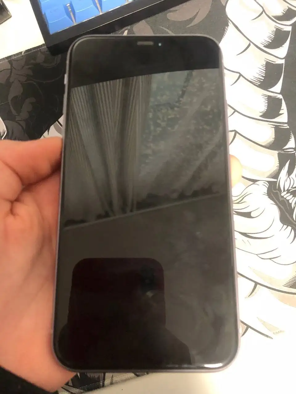 Продается iPhone 11 - Телефоны (Электроника) в Ижевск