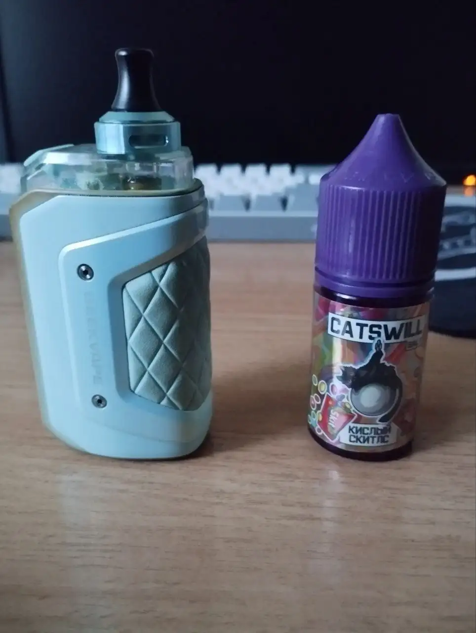 Продам Aegis Hero и жижа CASTWILL скитлз - Услуги в Ижевск