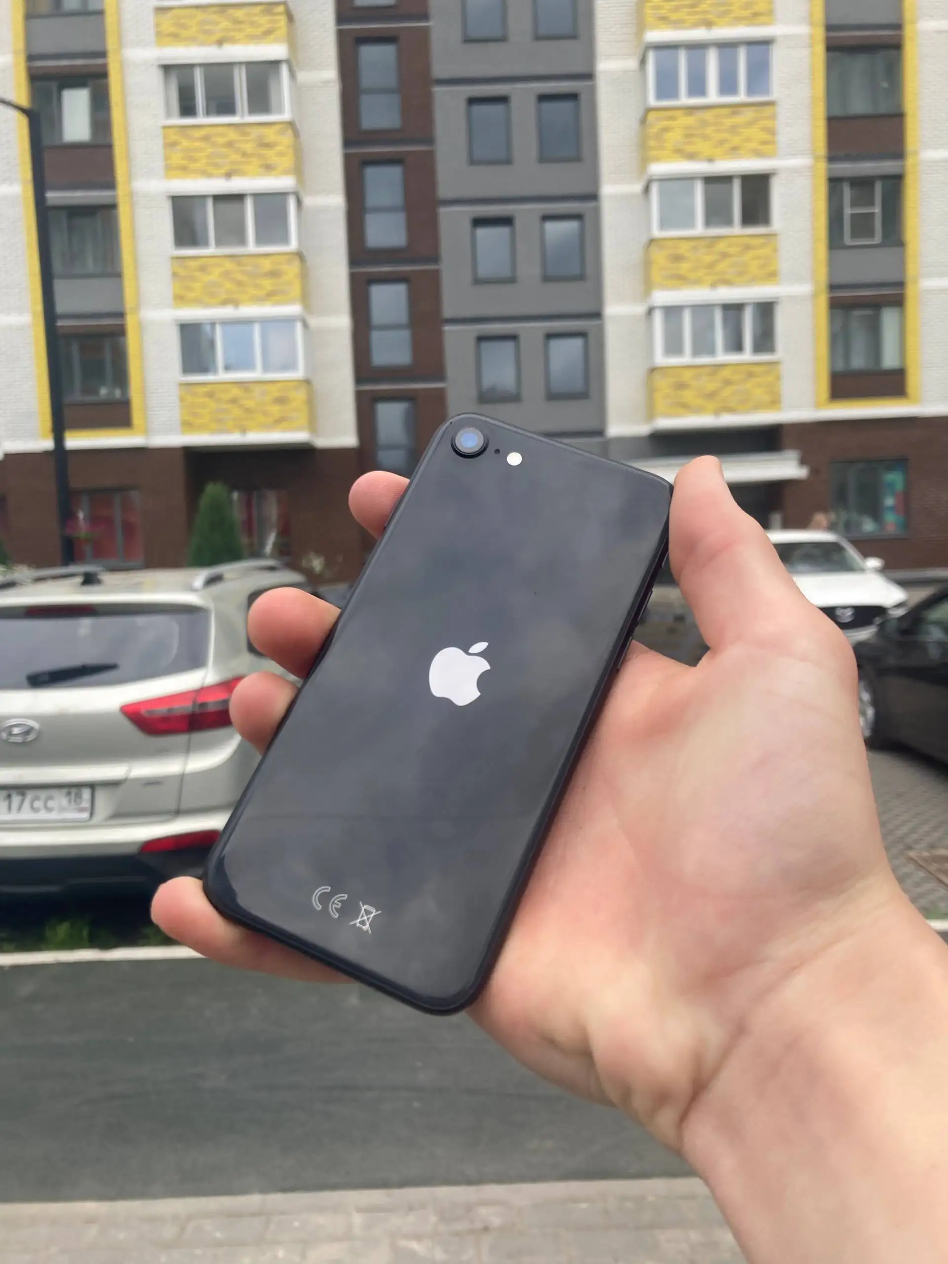 iPhone 8 64GB - 100% аккумулятор - Смартфоны (Электроника) в Ижевск