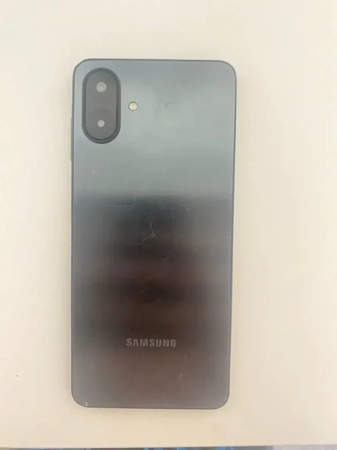 Продам Samsung (почти идеальное состояние) - частное объявление в Ижевск