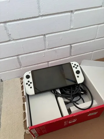 Nintendo Switch OLED - частное объявление в Ижевск