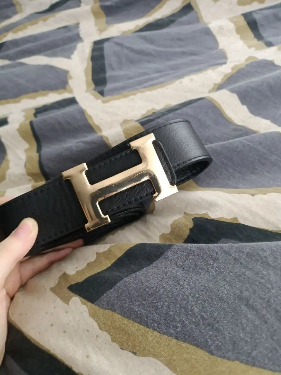 Продам ремень Hermes и Jordan 11 - Аксессуары (Одежда) в Ижевск