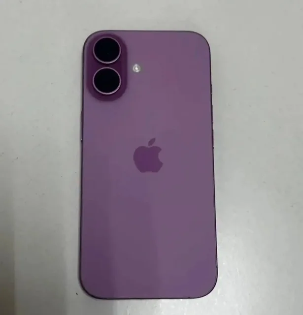 Продам iPhone 16 в идеальном состоянии - VR-очки в Ижевск