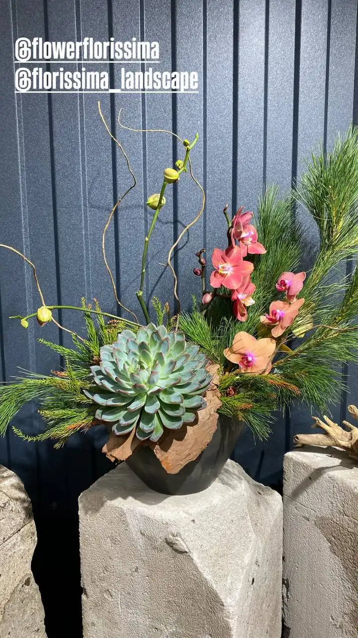 Букет и новогодняя композиция от Флориссима