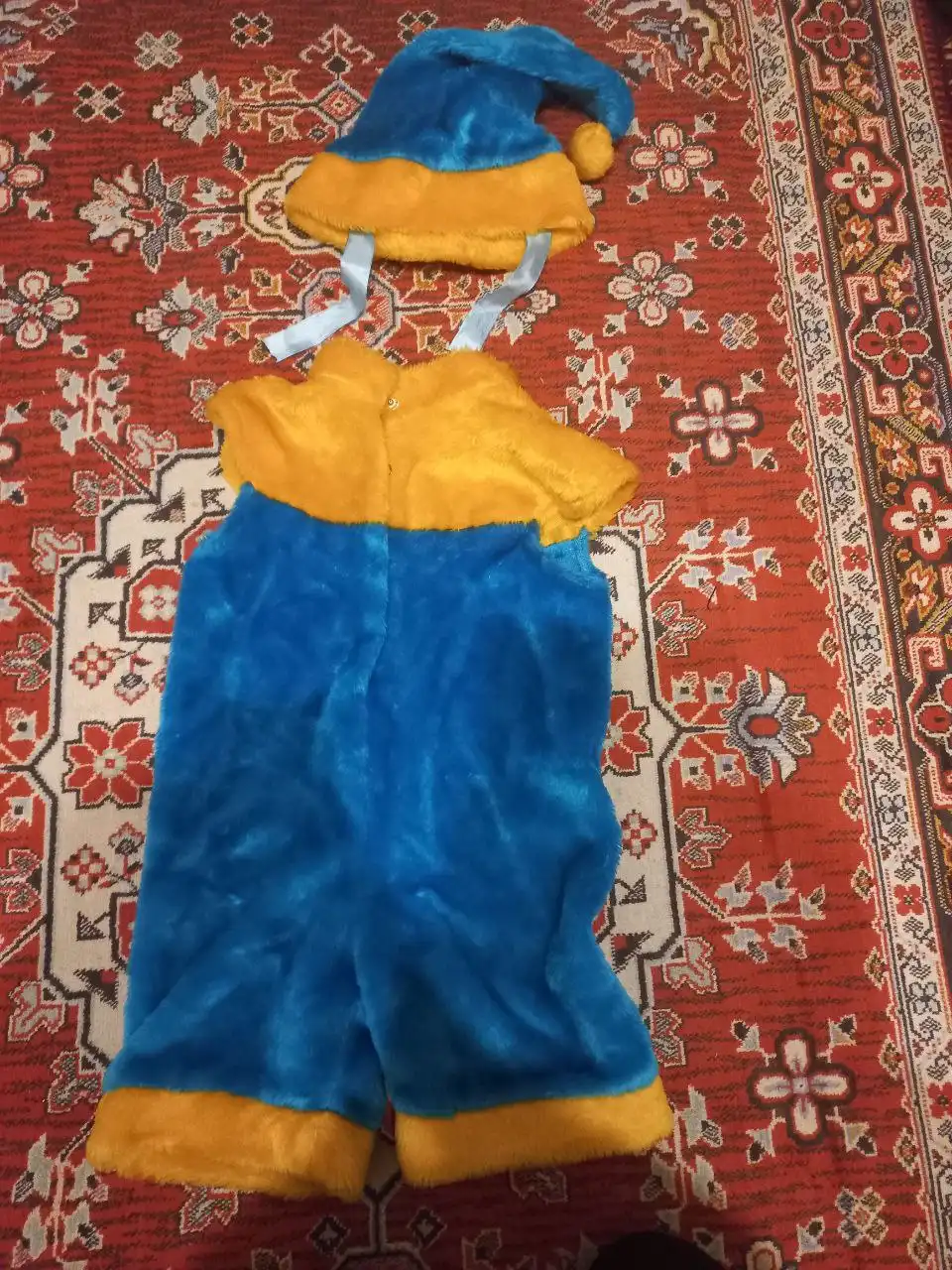 Продам новогодний костюм гномика