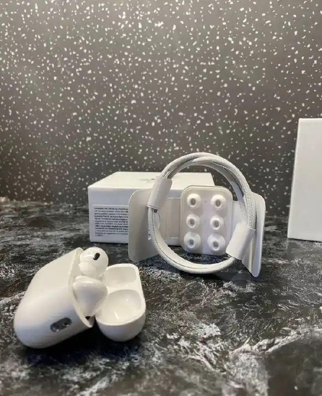 AirPods Pro 2 Titanium Type-C (2025)