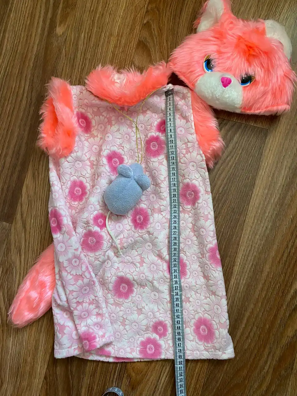 Детские новогодние костюмы овечка и лисичка